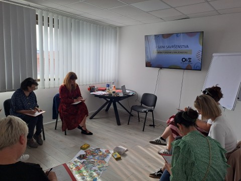 Održana radionica za majke „U sjeni savršenstva: perfekcionizam u majčinstvu