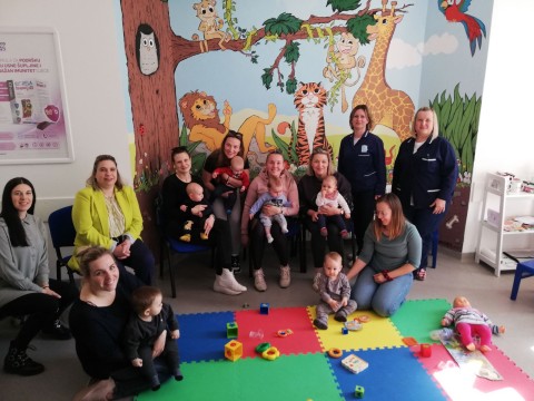 Obiteljski centar Područna služba Koprivničko-križevačka za Dan žena posjetila je Grupu za potporu dojenja u Koprivnici