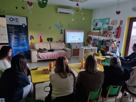 U obrtu za obavljanje djelatnost dadilja „Zvončica